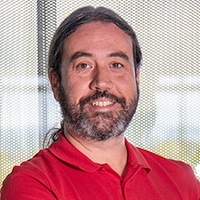 Dr. Juan Miguel López del Amo, Nuclear Magnetic Resonance (NMR) platform manager at CIC energiGUNE.