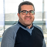 Dr. Luis Bartolomé Marqués, postdoctoral researcher of the Interfacial Phenomena, Colloids and Porous Media research group at CIC energiGUNE.