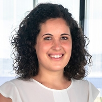 Dr. María Arnaiz, investigadora postdoctoral del grupo de investigación Prototipado de Celdas, del área de Almacenamiento Electroquímico de CIC energiGUNE.