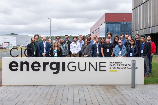 CIC energiGUNE starts the development of the new generation of solid-state batteries that will enable electric aviation to take off