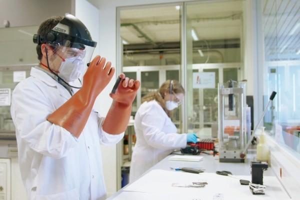 CIC energiGUNE advances in the development of lithium-ion batteries of minimum danger, suitable for all types of mobility, including maritime and aerial