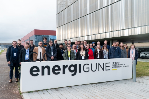 CIC energiGUNE leads the development of a new solid-state battery technology that will facilitate its large-scale production and will allow to respond to the high demand of the automotive sector