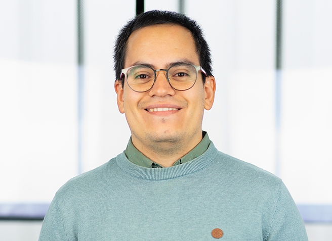 PABLO ANDRES CASTRO LATORRE